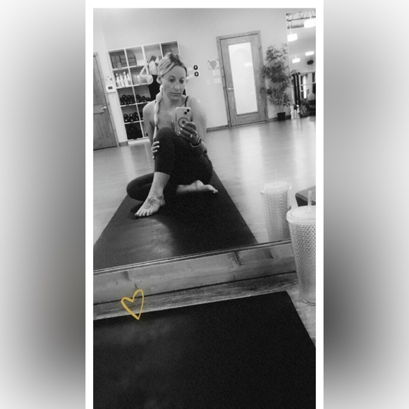 Live Show Listing - Picture 10 of 11